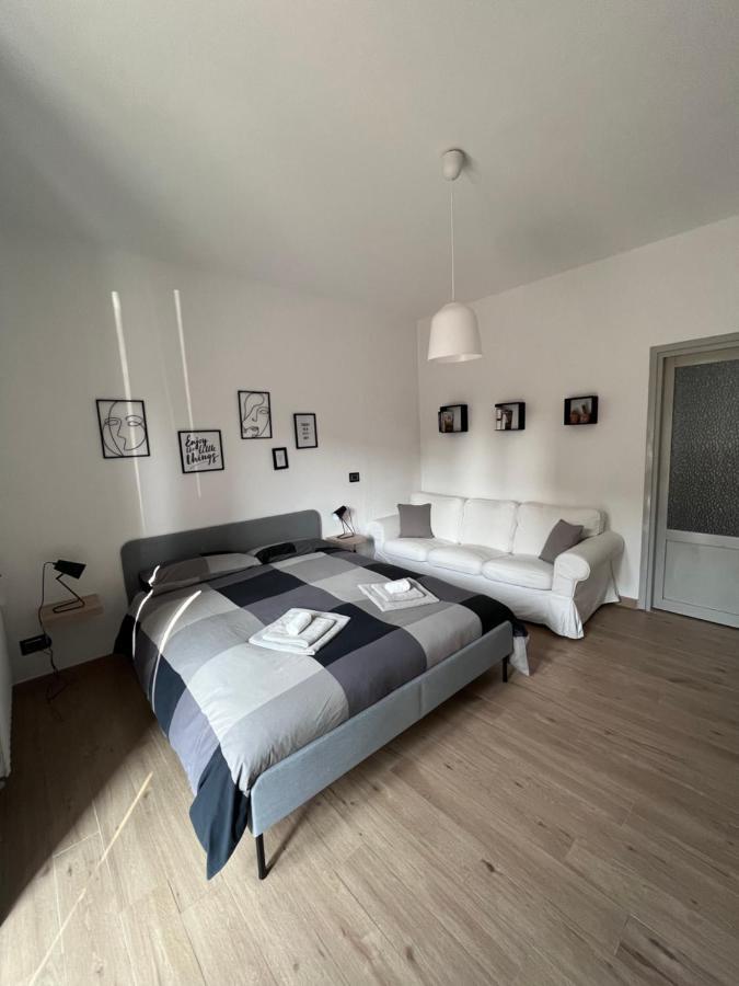 Le Stanze Di Alicam Bed and Breakfast Arona Buitenkant foto